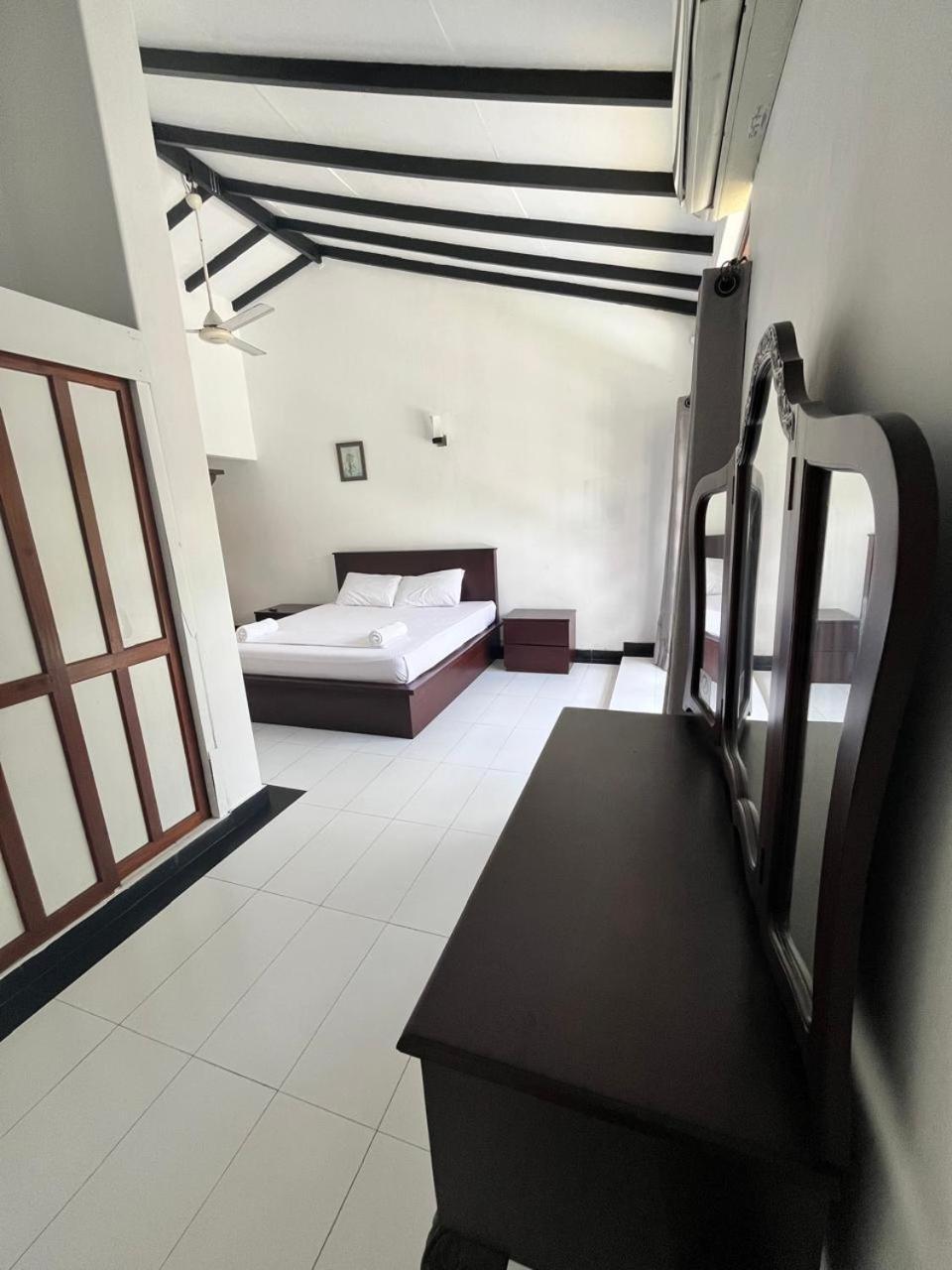 Lavinia Villa Dehiwala-Mount Lavinia Bagian luar foto