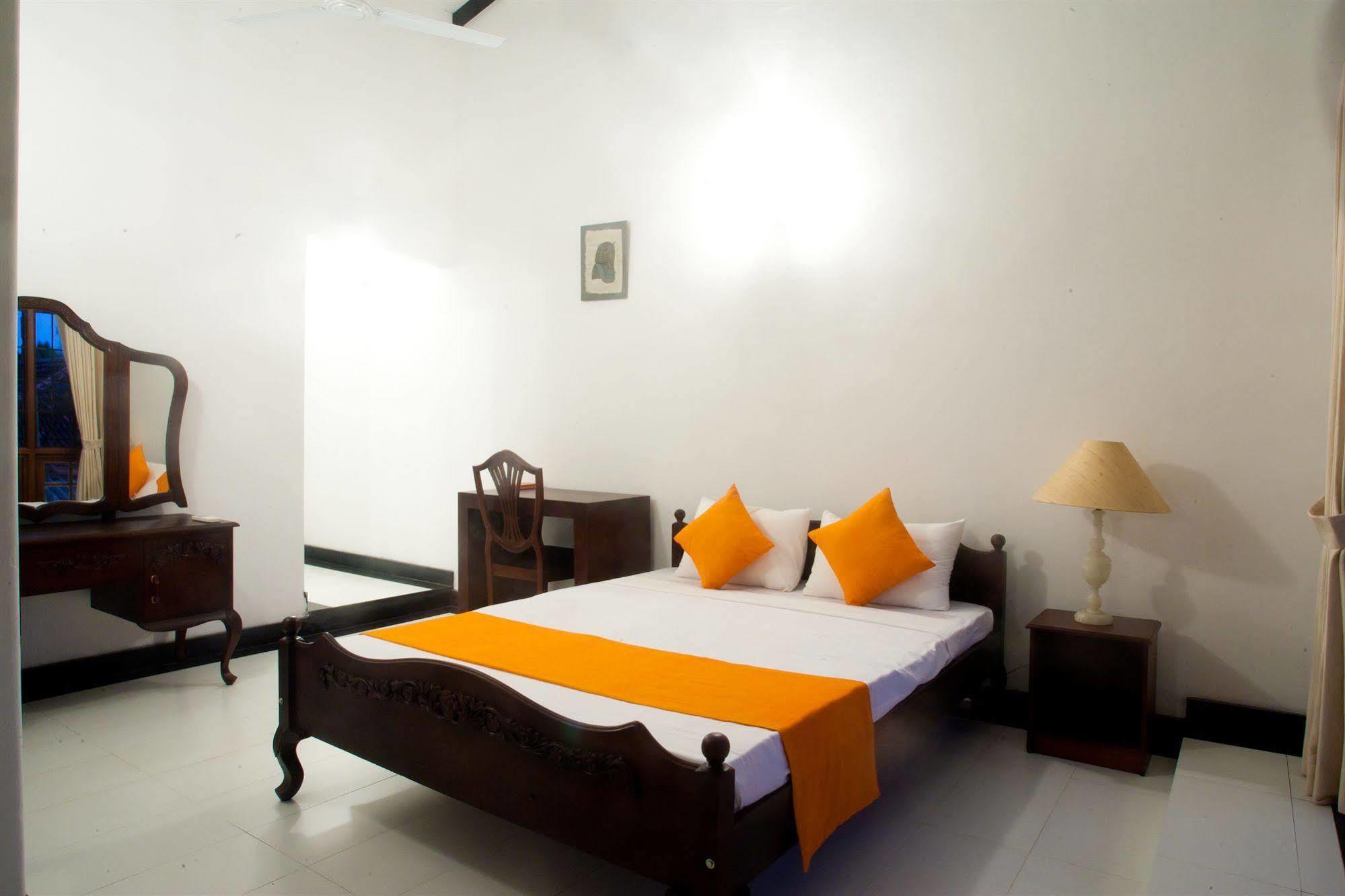 Lavinia Villa Dehiwala-Mount Lavinia Bagian luar foto